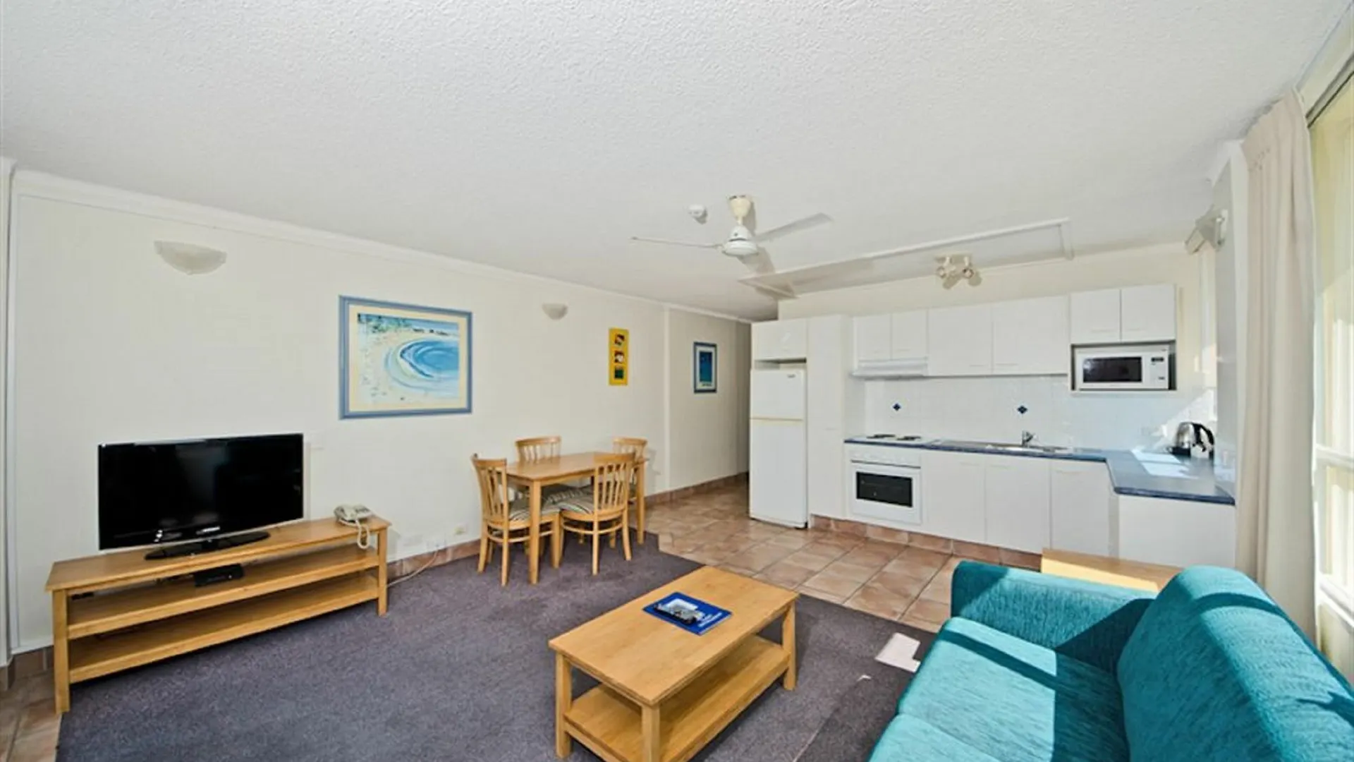Chateau Beachside Resort Gold Coast 3*,
